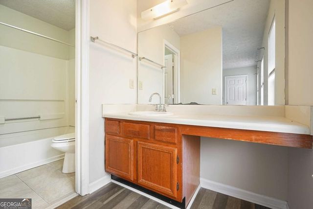 6617 Meadow Green, Peachtree Corners, GA 30092