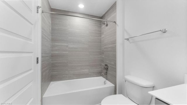 1005 W 11th ST, Lehigh Acres, FL 33972