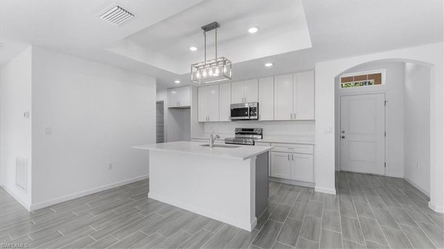 1005 W 11th ST, Lehigh Acres, FL 33972