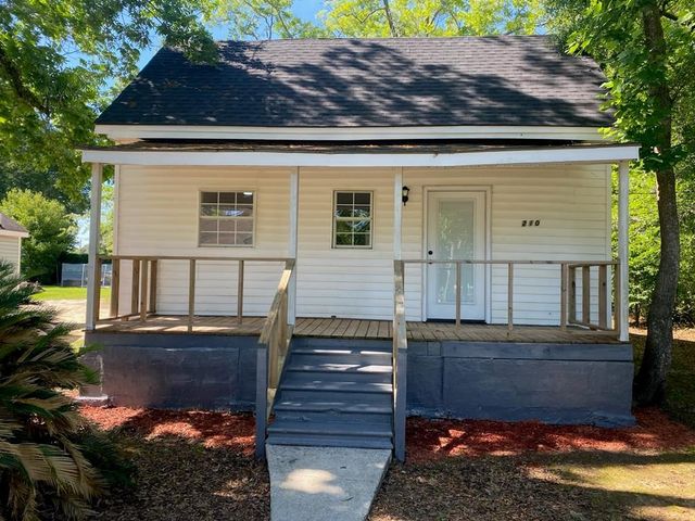 210 Hollon Street, Headland, AL 36345