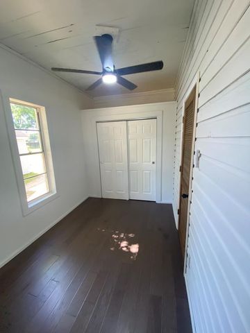210 Hollon Street, Headland, AL 36345