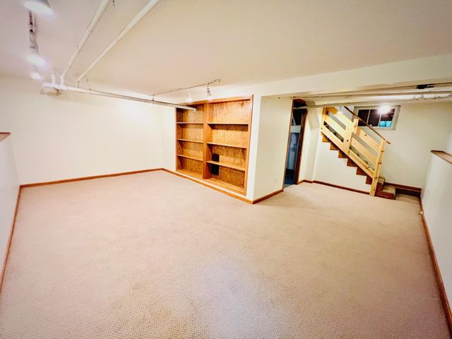 3207 E 42nd Street, Minneapolis, MN 55406