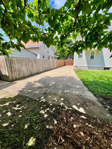 3207 E 42nd Street, Minneapolis, MN 55406