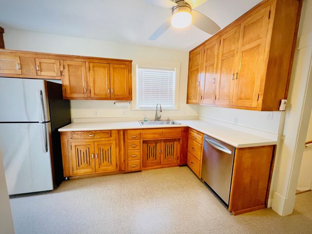 3207 E 42nd Street, Minneapolis, MN 55406
