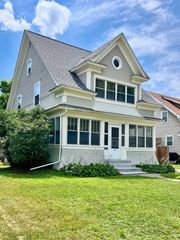 3207 E 42nd Street, Minneapolis, MN 55406