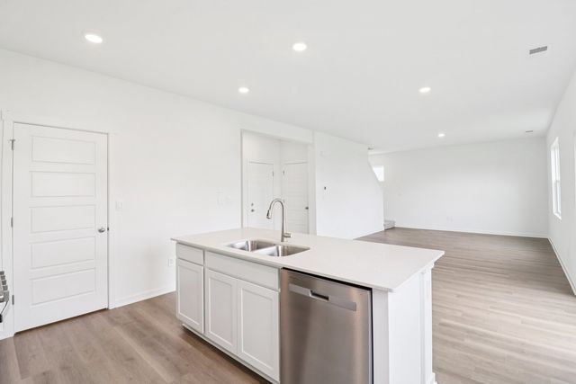2013 Winterberry Trail, Wonder Lake, IL 60097