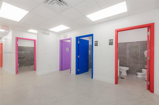 1992 E 4th Ave, Hialeah, FL 33010