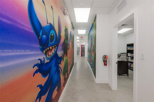 1992 E 4th Ave, Hialeah, FL 33010