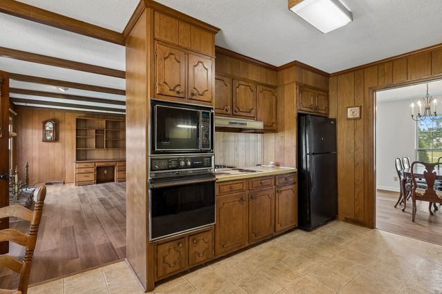 1865 Hickory Ridge Rd, Lebanon, TN 37087