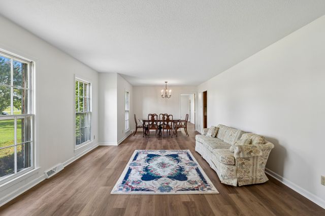1865 Hickory Ridge Rd, Lebanon, TN 37087
