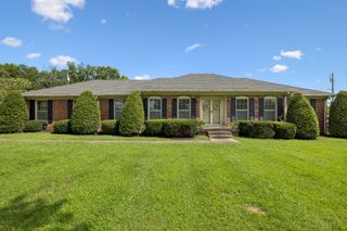 1865 Hickory Ridge Rd, Lebanon, TN 37087