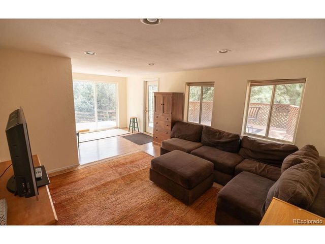 187 Nugget Hill Rd, Jamestown, CO 80455