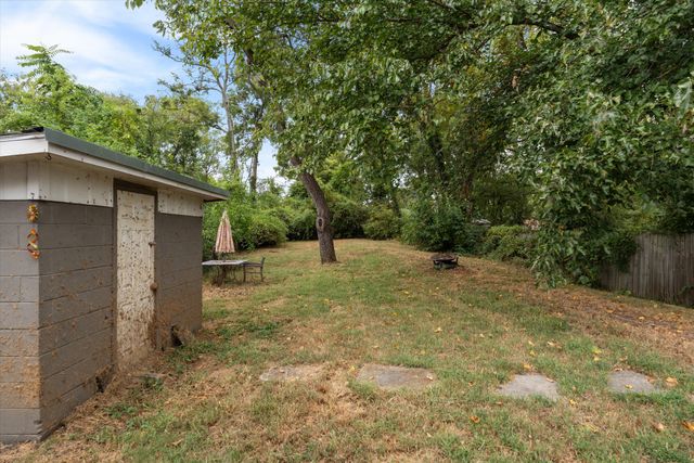 1723 23rd Ave, N, Nashville, TN 37208