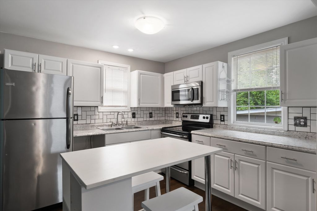 1723 23rd Ave, N, Nashville, TN 37208