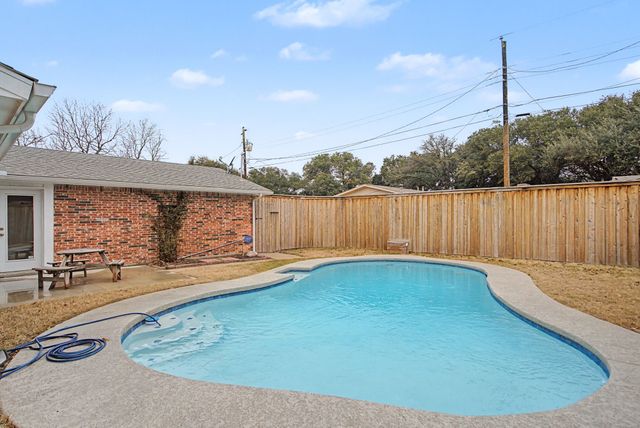 1405 Wind Cave Circle, Plano, TX 75023