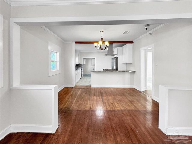 1007 W Wright St, Pensacola, FL 32502