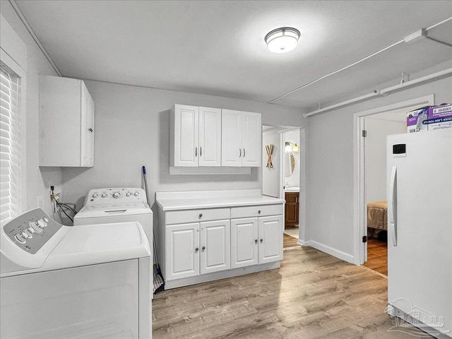 1007 W Wright St, Pensacola, FL 32502