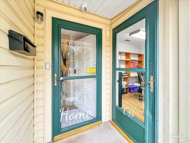 1007 W Wright St, Pensacola, FL 32502