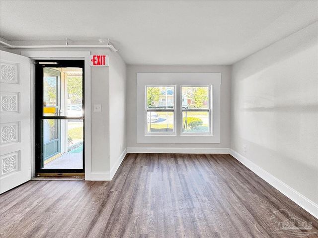 1007 W Wright St, Pensacola, FL 32502