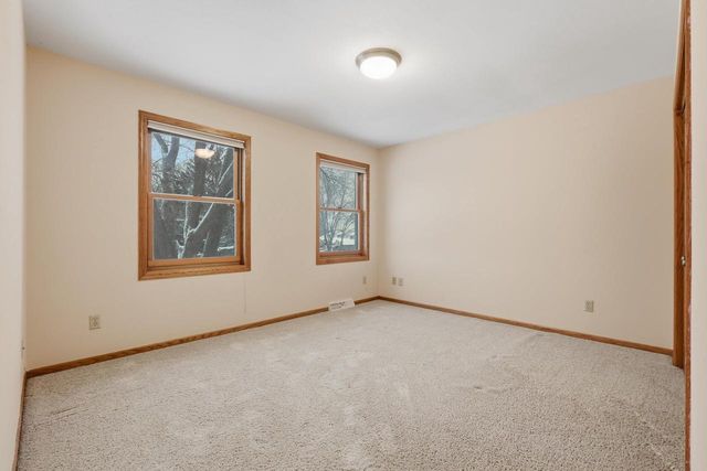 5948 Woods Edge Road, Fitchburg, WI 53711