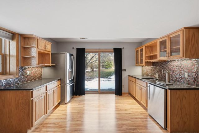 5948 Woods Edge Road, Fitchburg, WI 53711