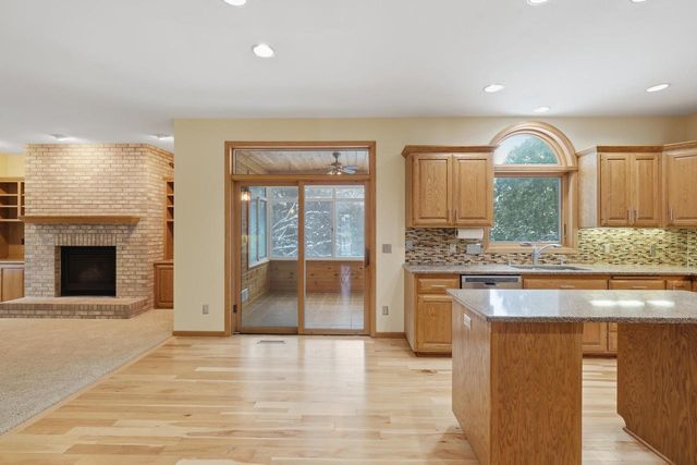 5948 Woods Edge Road, Fitchburg, WI 53711