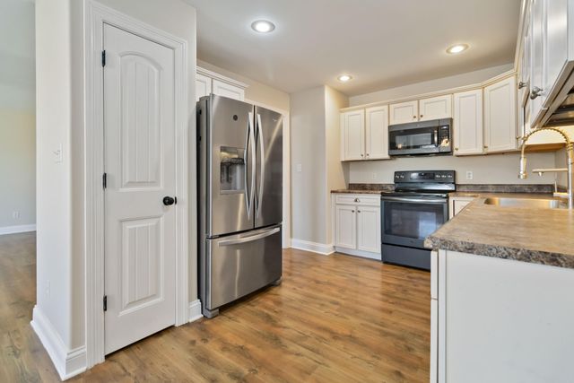 5017 Barbaro Court, Richmond, KY 40475