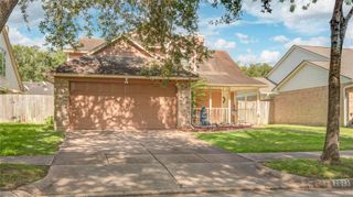 2027 Creek Valley Lane, Sugar Land, TX 77478