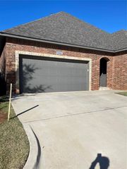 3424 Enclave Lane, Norman, OK 73072
