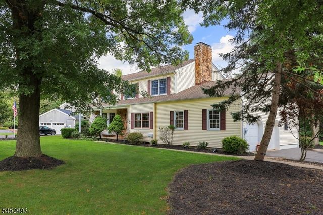 3 Ivy Ln, Hillsborough Twp., NJ 08844