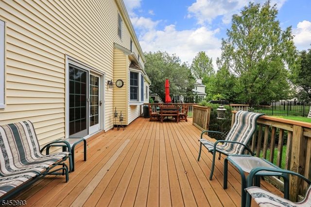 3 Ivy Ln, Hillsborough Twp., NJ 08844