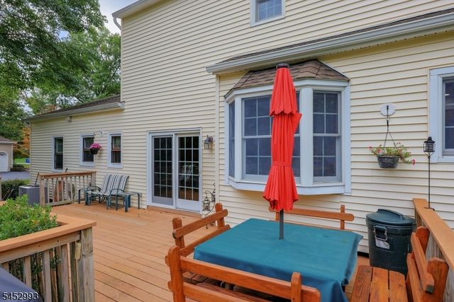 3 Ivy Ln, Hillsborough Twp., NJ 08844