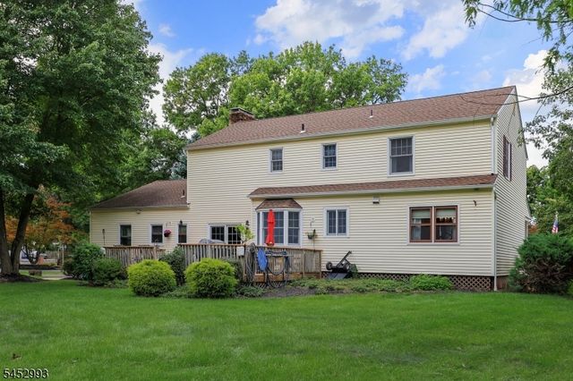 3 Ivy Ln, Hillsborough Twp., NJ 08844
