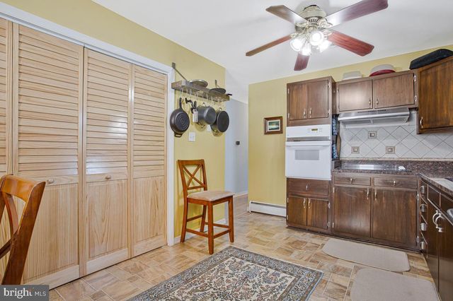 3714 3RD AVE, Edgewater, MD 21037