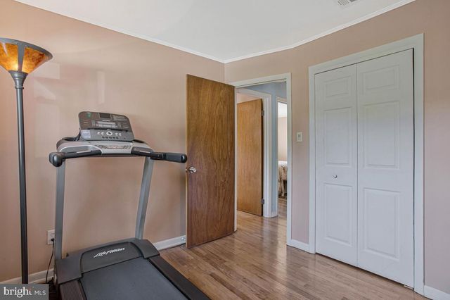 3714 3RD AVE, Edgewater, MD 21037