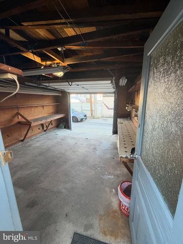 1548 MOSS ST, Reading, PA 19604