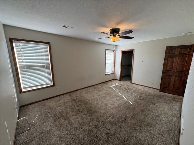 203 VALLEY Street, Lathrop, MO 64465