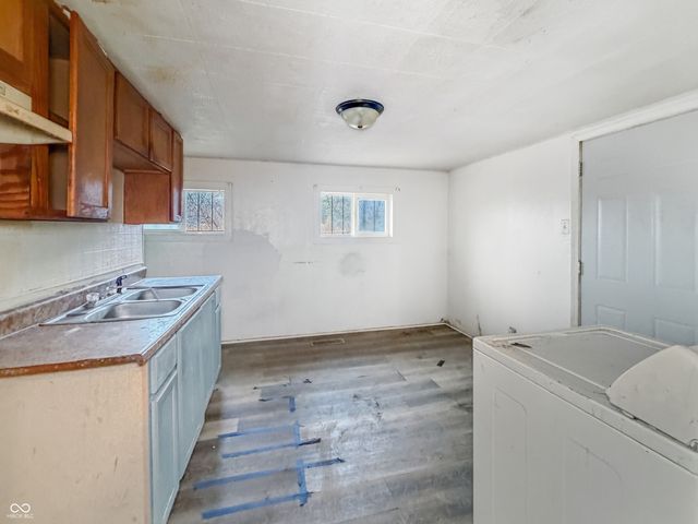 4009 E 31st Street, Indianapolis, IN 46218