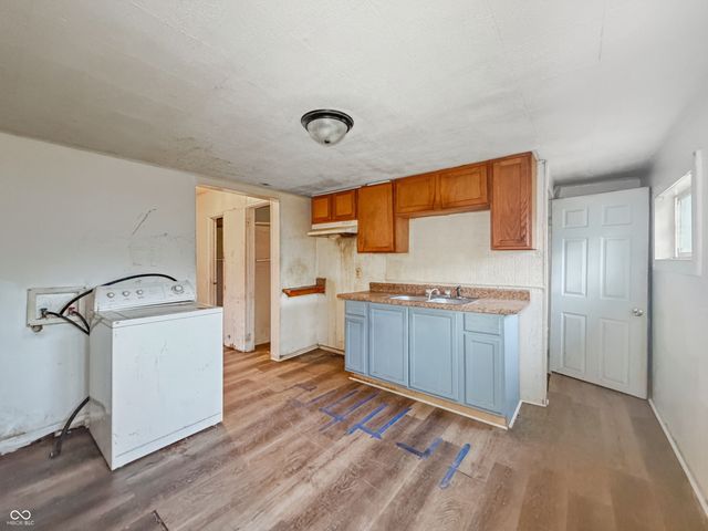 4009 E 31st Street, Indianapolis, IN 46218