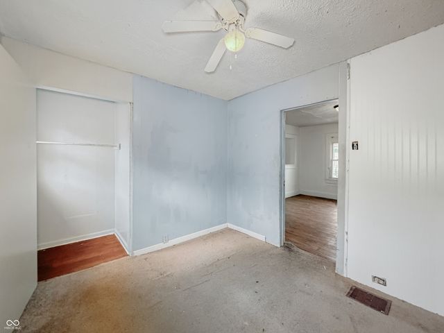 4009 E 31st Street, Indianapolis, IN 46218