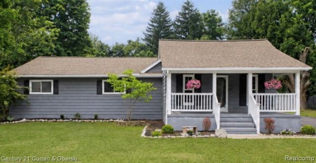17875 Beck Road, Northville, MI 48168