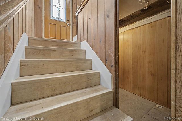 17875 Beck Road, Northville, MI 48168