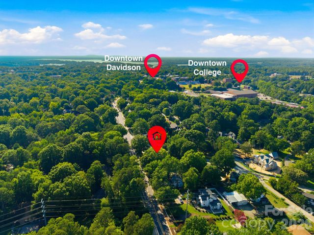 711 Concord Road, Davidson, NC 28036