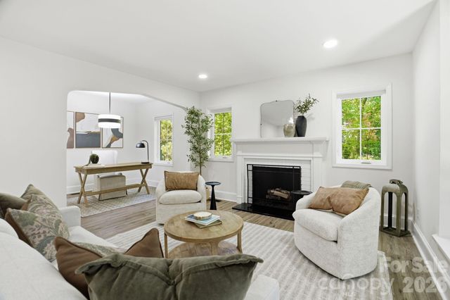 711 Concord Road, Davidson, NC 28036