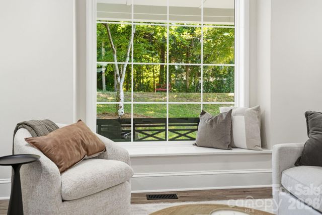 711 Concord Road, Davidson, NC 28036