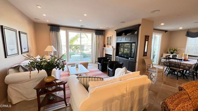 4353 Waterside Lane, Oxnard, CA 93035