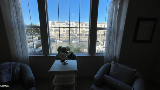 4353 Waterside Lane, Oxnard, CA 93035