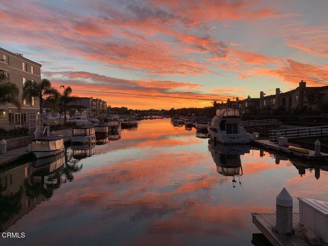 4353 Waterside Lane, Oxnard, CA 93035