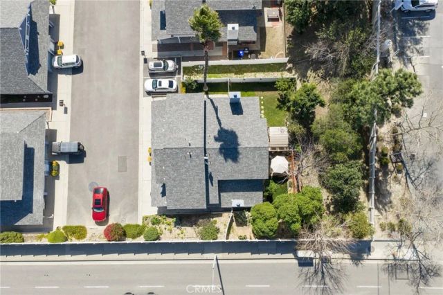 25259 Avenida Dorena, Newhall, CA 91321