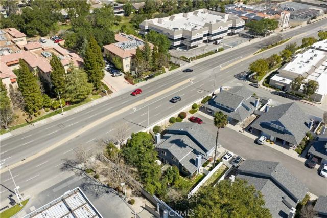 25259 Avenida Dorena, Newhall, CA 91321